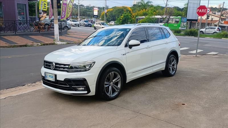 VOLKSWAGEN TIGUAN 2.0 350 TSI Allspace R-line 4motionVega Veículos - Venda de Carros Novos e Semi Novos
