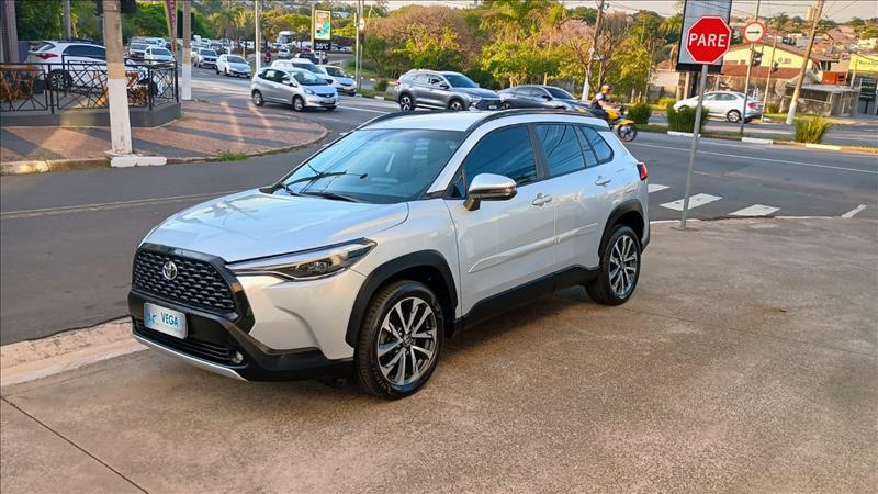 TOYOTA COROLLA CROSS 2.0 Vvt-ie XREVega Veículos - Venda de Carros Novos e Semi Novos
