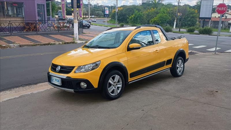 VOLKSWAGEN SAVEIRO 1.6 Cross CE 8VVega Veículos - Venda de Carros Novos e Semi Novos
