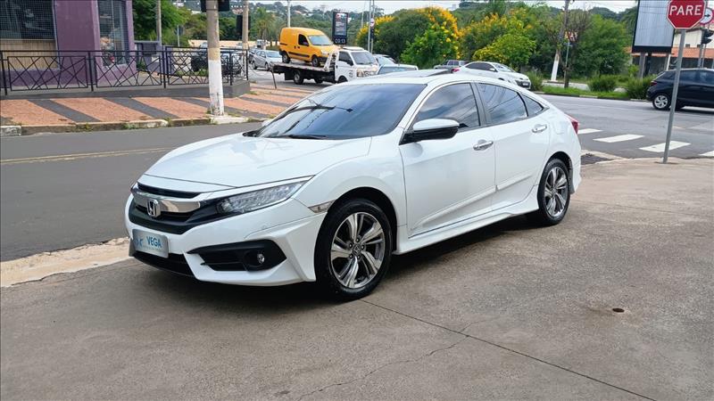 HONDA CIVIC 1.5 16V Turbo TouringVega Veículos - Venda de Carros Novos e Semi Novos