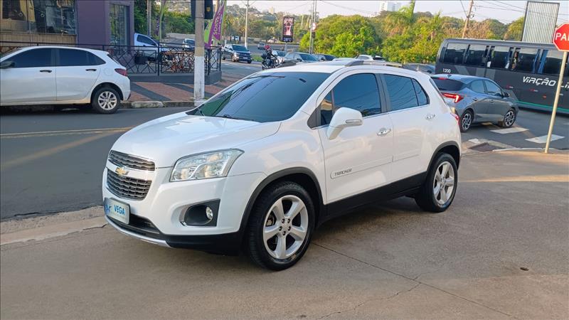 CHEVROLET TRACKER 1.8 MPFI LTZ 4X2 16VVega Veículos - Venda de Carros Novos e Semi Novos