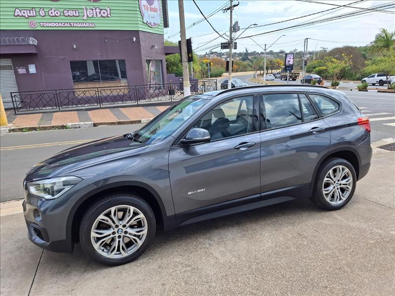 BMW X1 2.0 16V Turbo Activeflex Sdrive20iVega Veículos - Venda de Carros Novos e Semi Novos