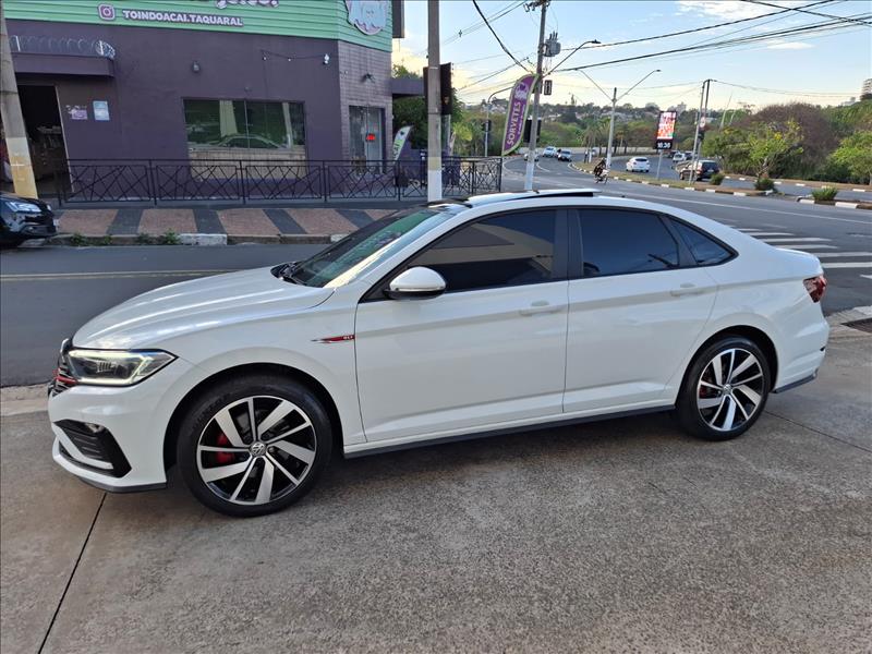 VOLKSWAGEN JETTA 2.0 350 TSI GLIVega Veículos - Venda de Carros Novos e Semi Novos
