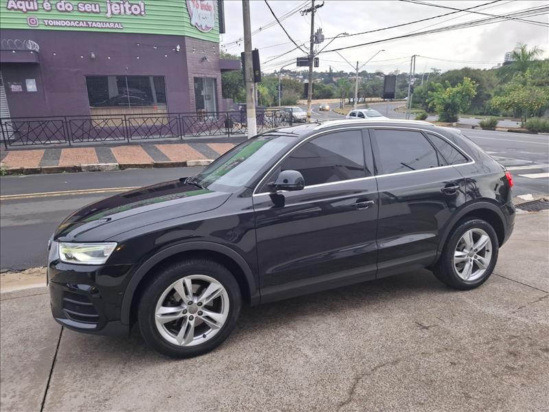 AUDI Q3 1.4 TFSI Ambiente Plus S TronicVega Veículos - Venda de Carros Novos e Semi Novos