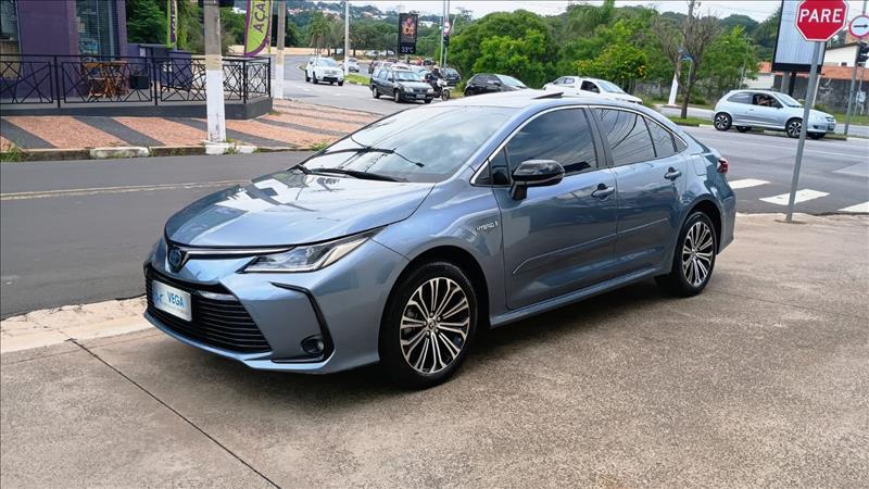 TOYOTA COROLLA 1.8 VVT-I Hybrid Altis PremiumVega Veículos - Venda de Carros Novos e Semi Novos