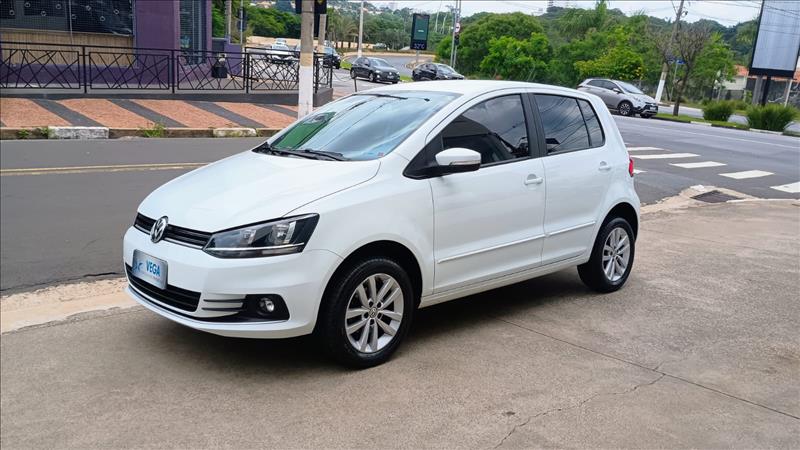 VOLKSWAGEN FOX 1.6 MSI ConnectVega Veículos - Venda de Carros Novos e Semi Novos