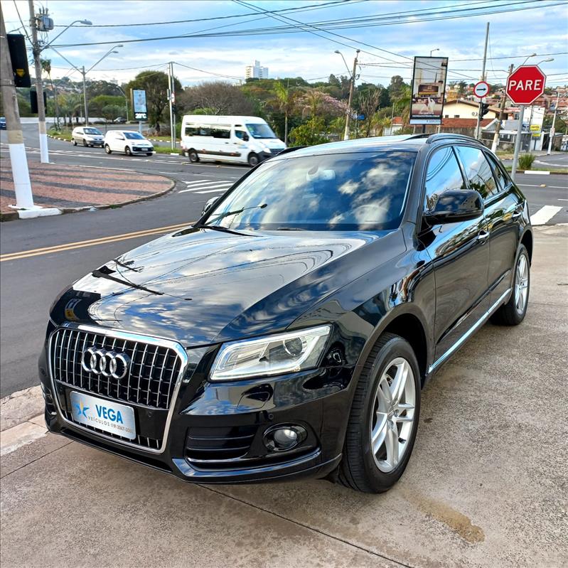 AUDI Q5 2.0 TFSI Ambiente 16V 225cvVega Veículos - Venda de Carros Novos e Semi Novos