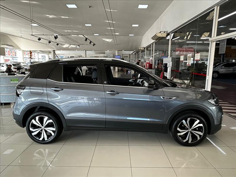  T-CROSS 