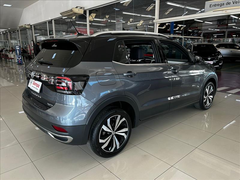  T-CROSS 