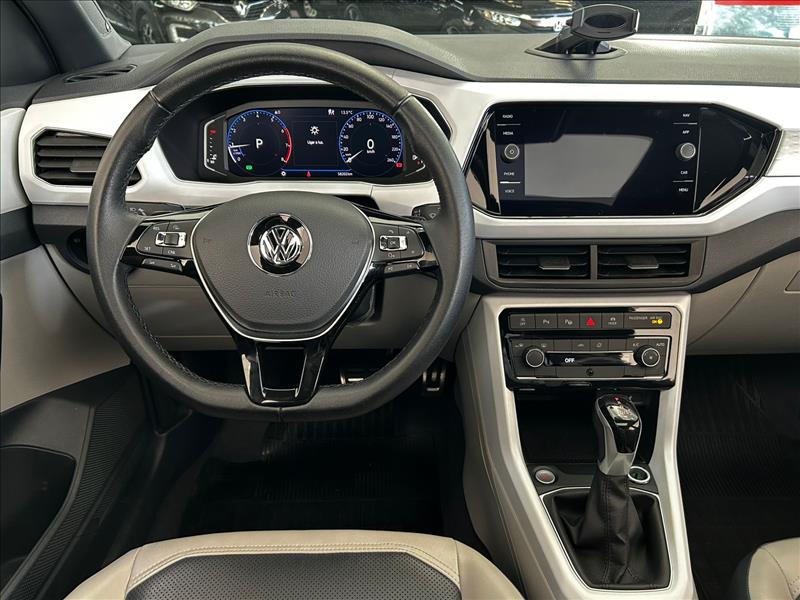  T-CROSS 