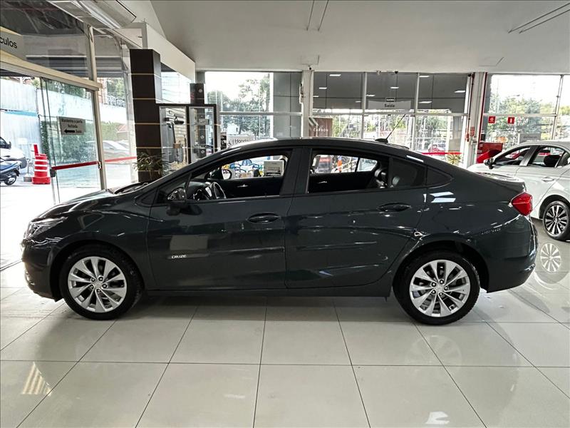  CRUZE 