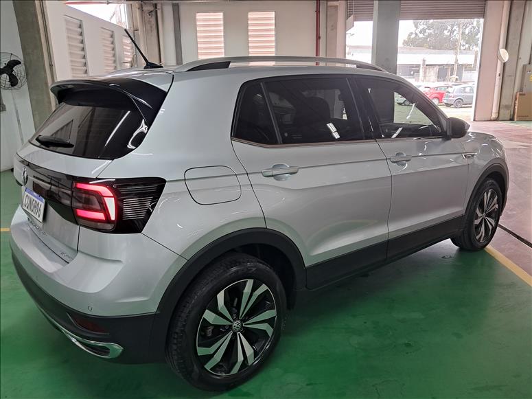  T-CROSS  1.4 250 TSI Highline 3