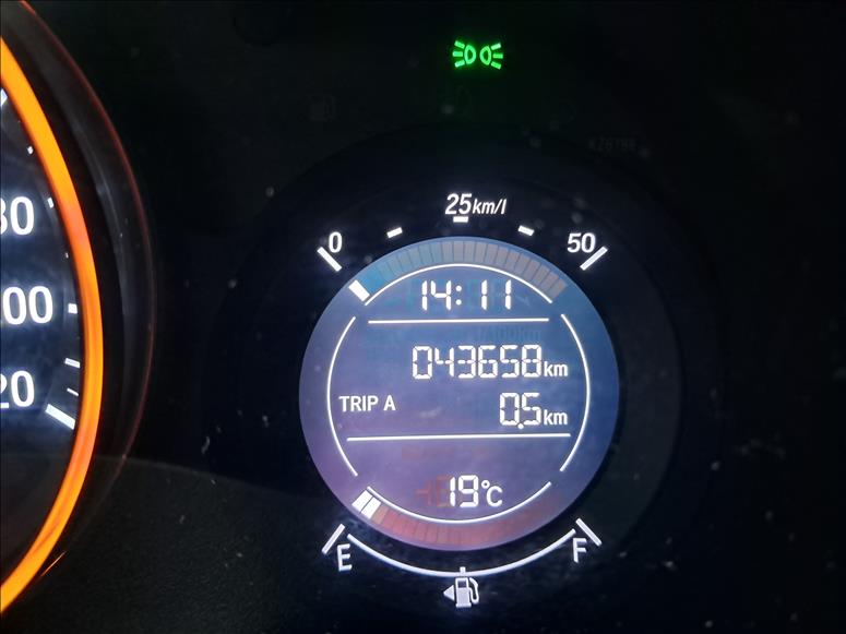  HR-V  1.8 16V EX 6