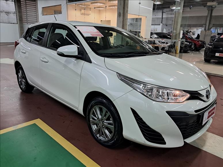  YARIS  1.5 16V XL Plus Connect 1