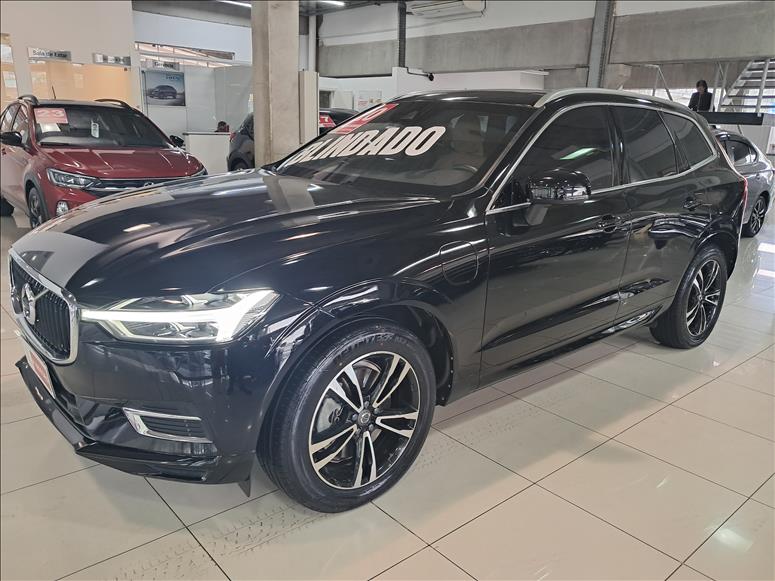  XC60  2.0 T8 Hybrid Momentum AWD Geartronic 2