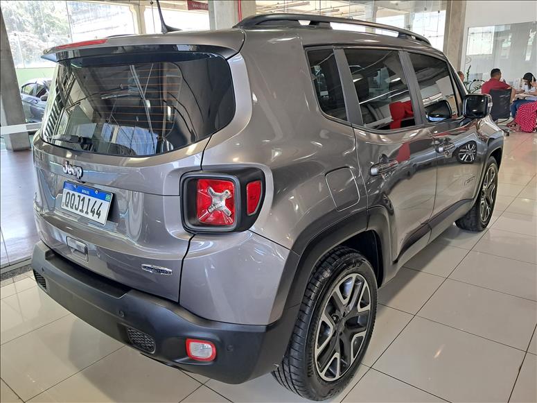  RENEGADE  1.8 16V Longitude 4