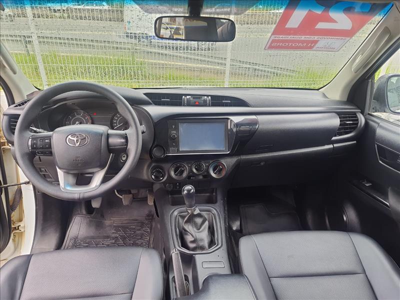  HILUX  2.8 D-4d Turbo CD Power Pack 4X4 5