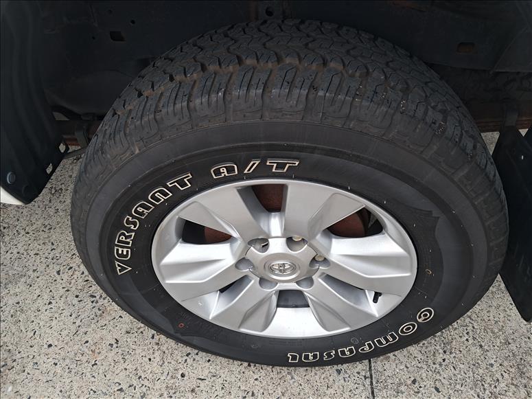  HILUX  2.8 D-4d Turbo CD Power Pack 4X4 6