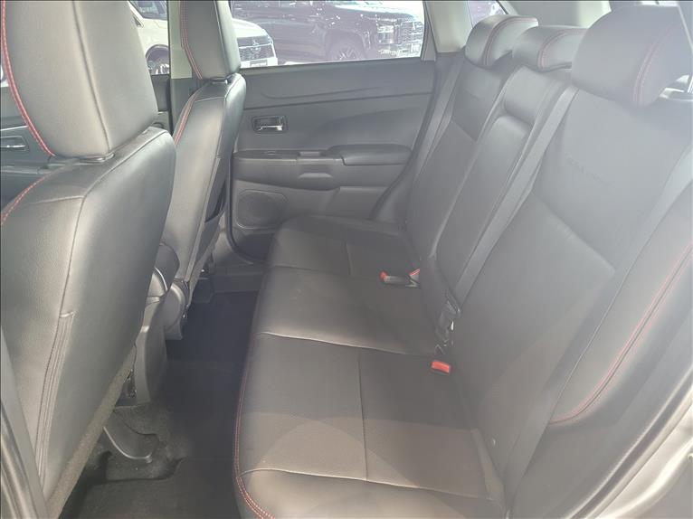 Mitsubishi-OUTLANDER SPORT-2.0 Mivec HPE Black Edition AWD