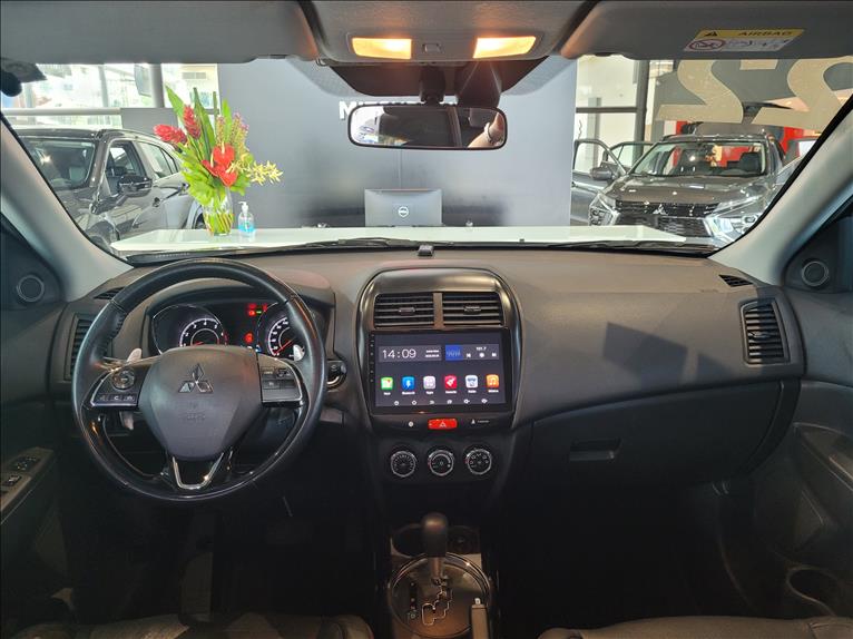 Mitsubishi-OUTLANDER SPORT-2.0 Mivec HPE Black Edition AWD