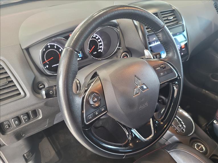 Mitsubishi-OUTLANDER SPORT-2.0 Mivec HPE Black Edition AWD
