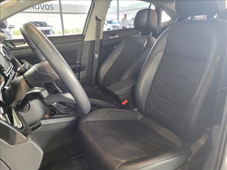 VW - Volkswagen-VIRTUS-1.0 200 TSI Comfortline