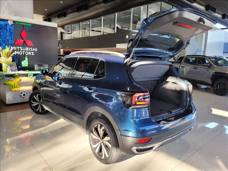 Volkswagen-T-CROSS-1.4 250 TSI Highline