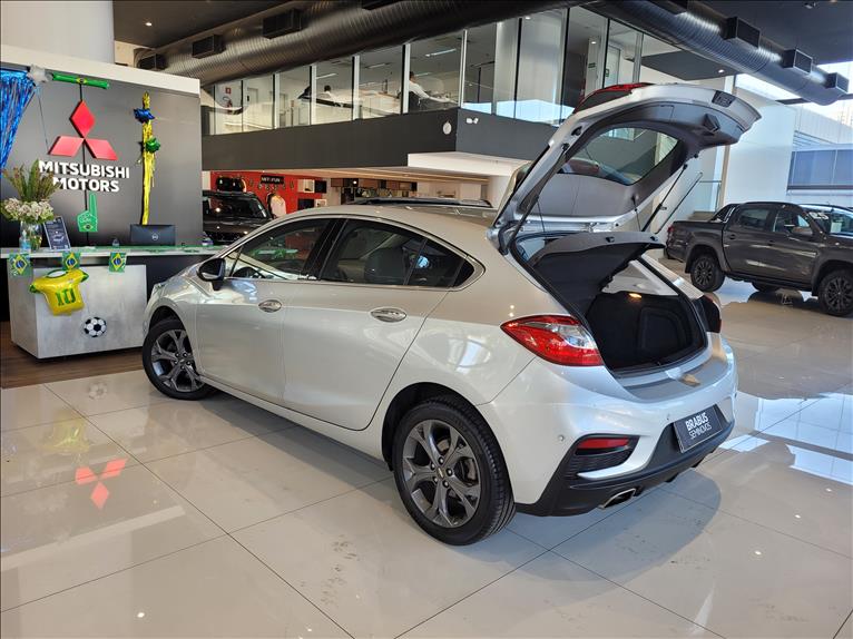 GM - Chevrolet-CRUZE-1.4 Turbo Sport6 LTZ 16V