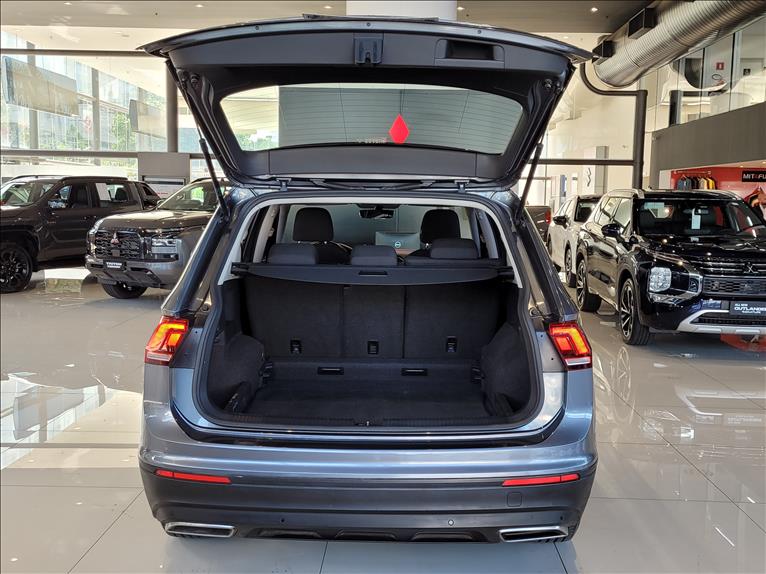 VW - Volkswagen-TIGUAN-1.4 250 TSI Allspace