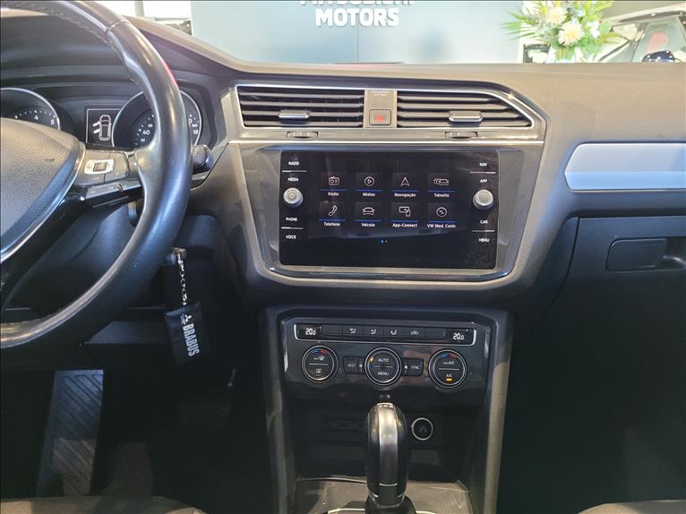 VW - Volkswagen-TIGUAN-1.4 250 TSI Allspace