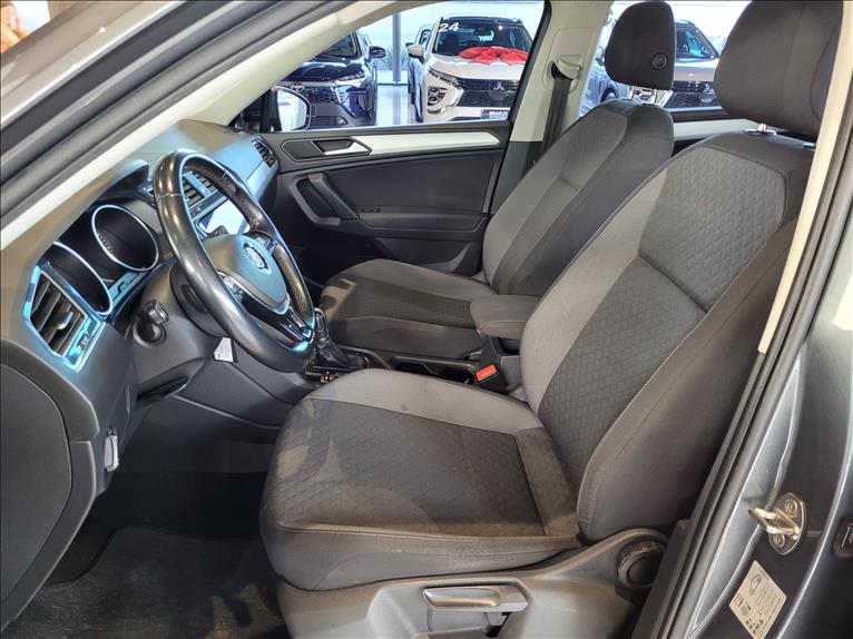 VW - Volkswagen-TIGUAN-1.4 250 TSI Allspace