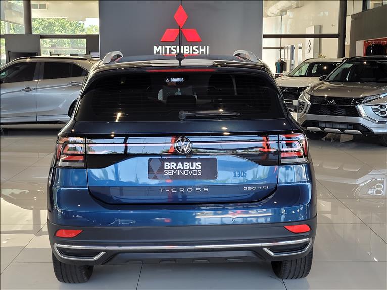 VW - Volkswagen-T-CROSS-1.4 250 TSI Highline