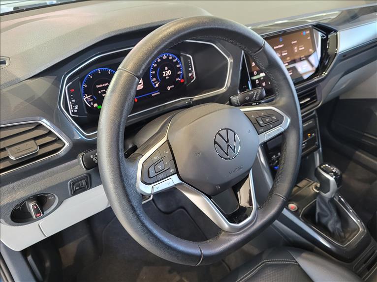 VW - Volkswagen-T-CROSS-1.4 250 TSI Highline