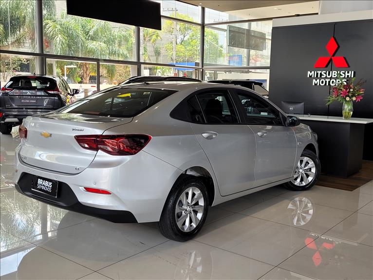 GM - Chevrolet-ONIX-1.0 Plus LT