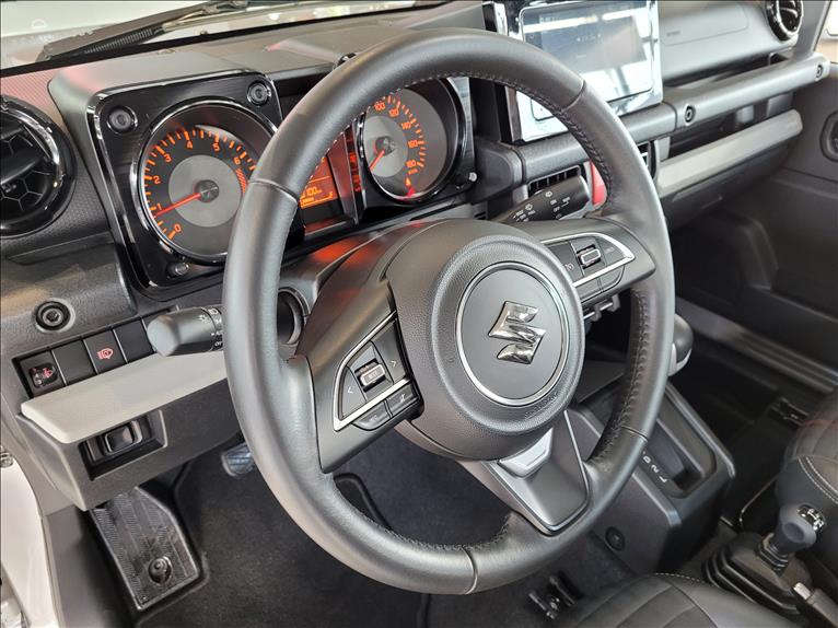 Suzuki-JIMNY-1.5 Sierra 4style 4X4