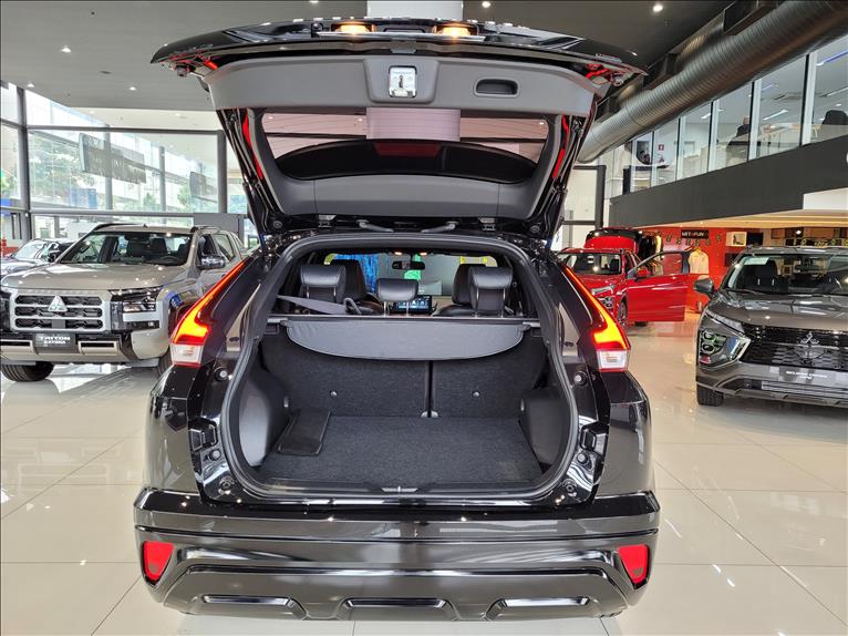 Mitsubishi-ECLIPSE CROSS-1.5 Mivec Turbo HPE Black