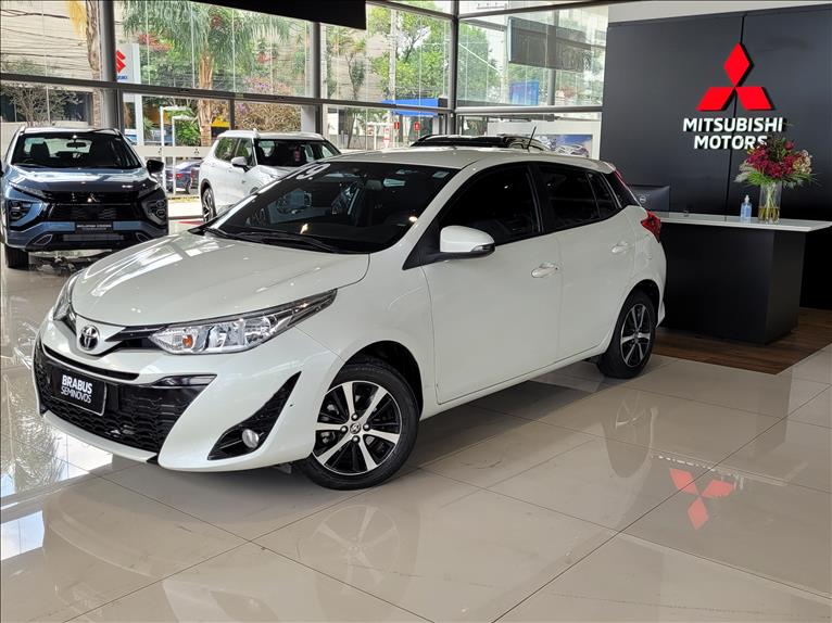 Toyota-YARIS-1.5 16V XS Multidrive