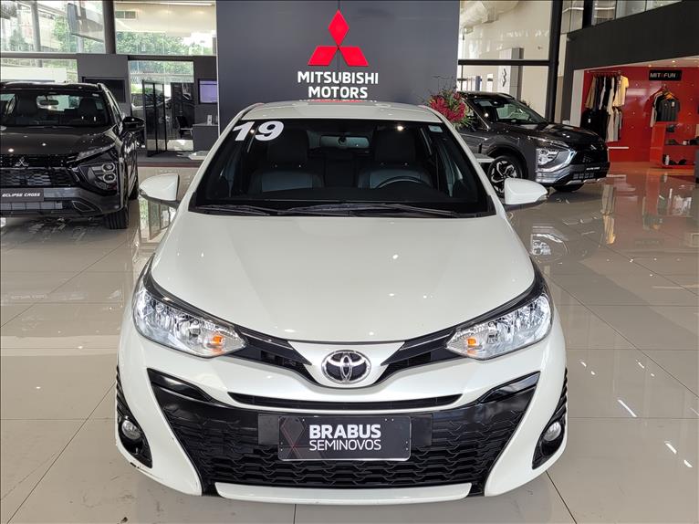 Toyota-YARIS-1.5 16V XS Multidrive