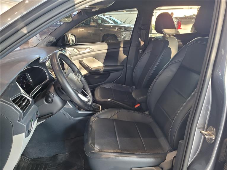 Volkswagen-T-CROSS-1.4 250 TSI Highline