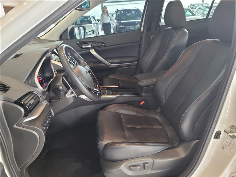 Mitsubishi-ECLIPSE CROSS-1.5 Mivec Turbo Hpe-s S-awc