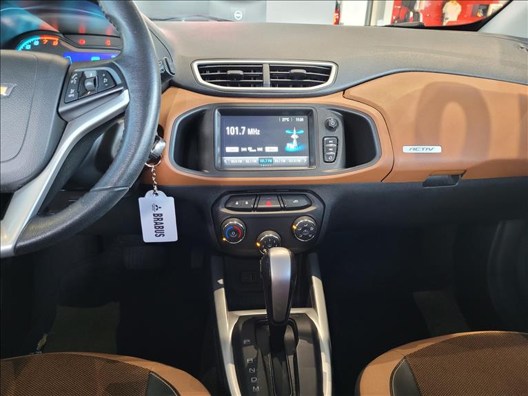 GM - Chevrolet-ONIX-1.4 MPFI Activ 8V
