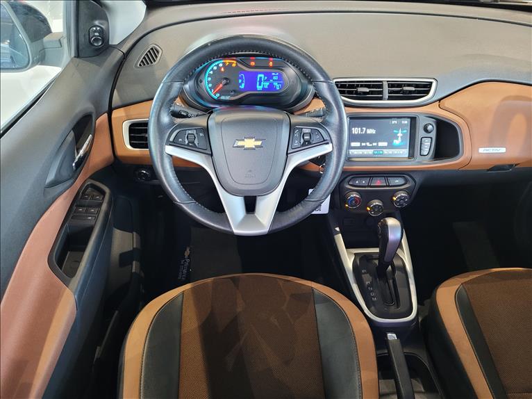 GM - Chevrolet-ONIX-1.4 MPFI Activ 8V