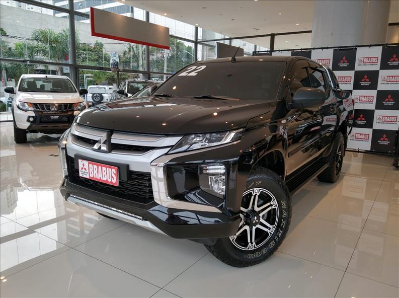 L200 TRITON 2.4 16V Turbo Sport GLS CD 4X4 L200 TRITON 2.4 16V Turbo Sport GLS CD 4X4