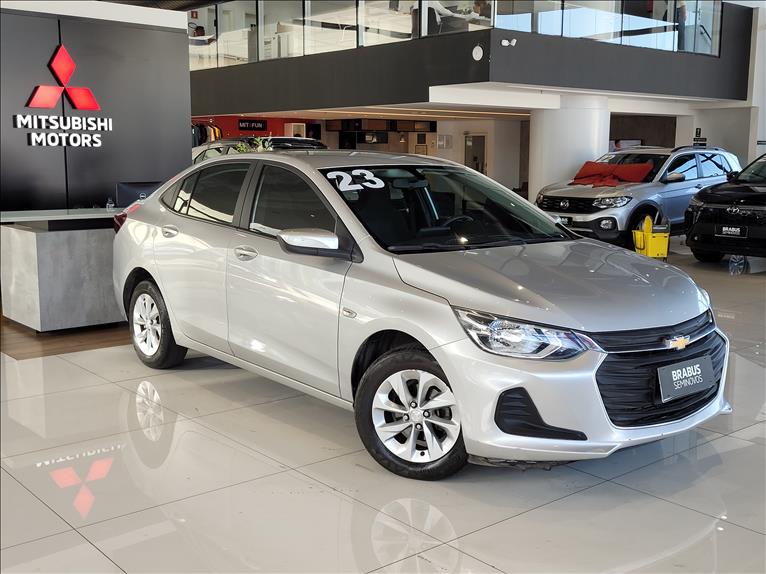 GM - Chevrolet-ONIX-1.0 Plus LT