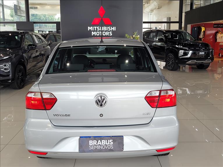 VW - Volkswagen-VOYAGE-1.6 MSI Totalflex