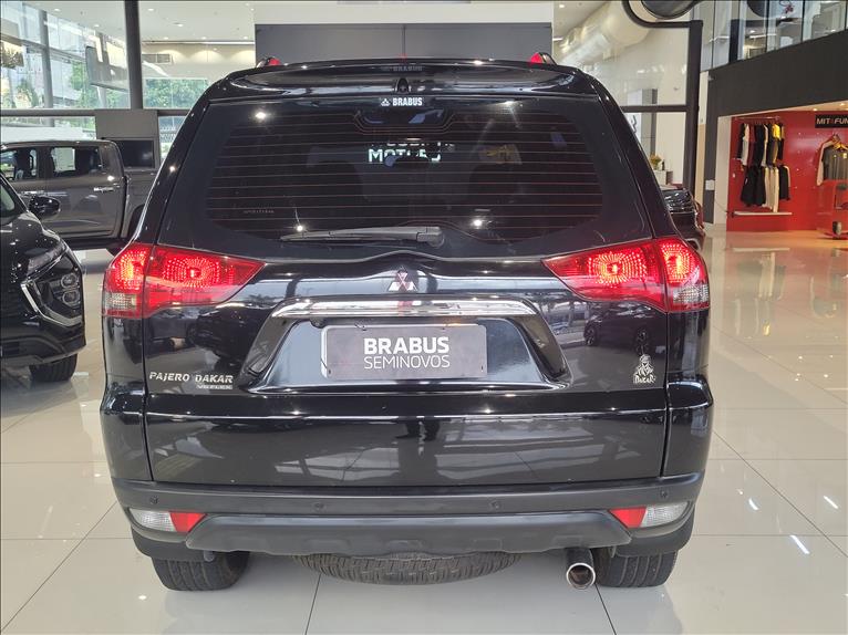 Mitsubishi-PAJERO DAKAR-3.5 HPE 7 Lugares 4X4 V6 24V