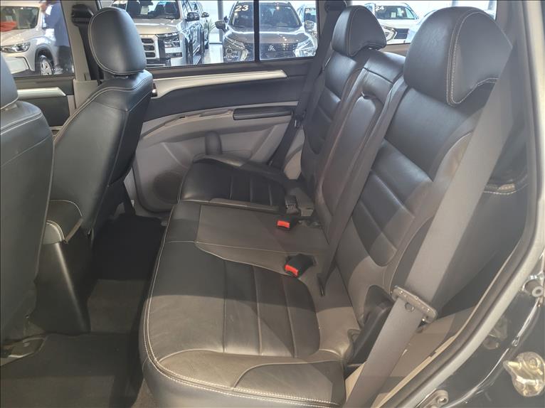 Mitsubishi-PAJERO DAKAR-3.5 HPE 7 Lugares 4X4 V6 24V