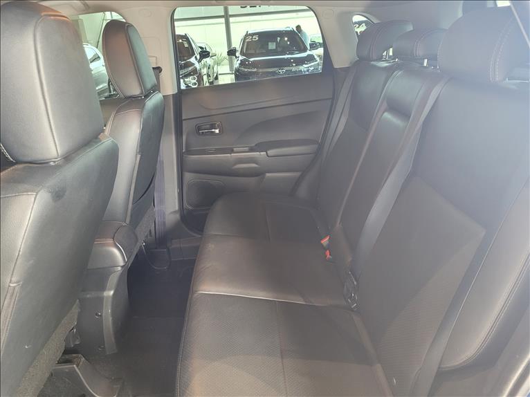 Mitsubishi-OUTLANDER SPORT-2.0 Mivec HPE AWD