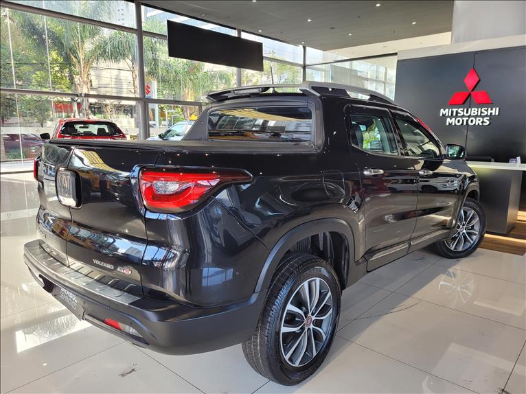 Fiat-TORO-2.0 16V Turbo Volcano 4WD