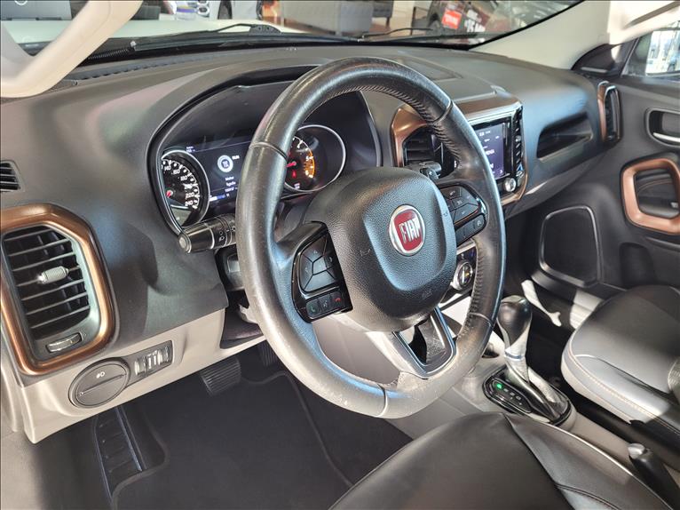 Fiat-TORO-2.0 16V Turbo Volcano 4WD